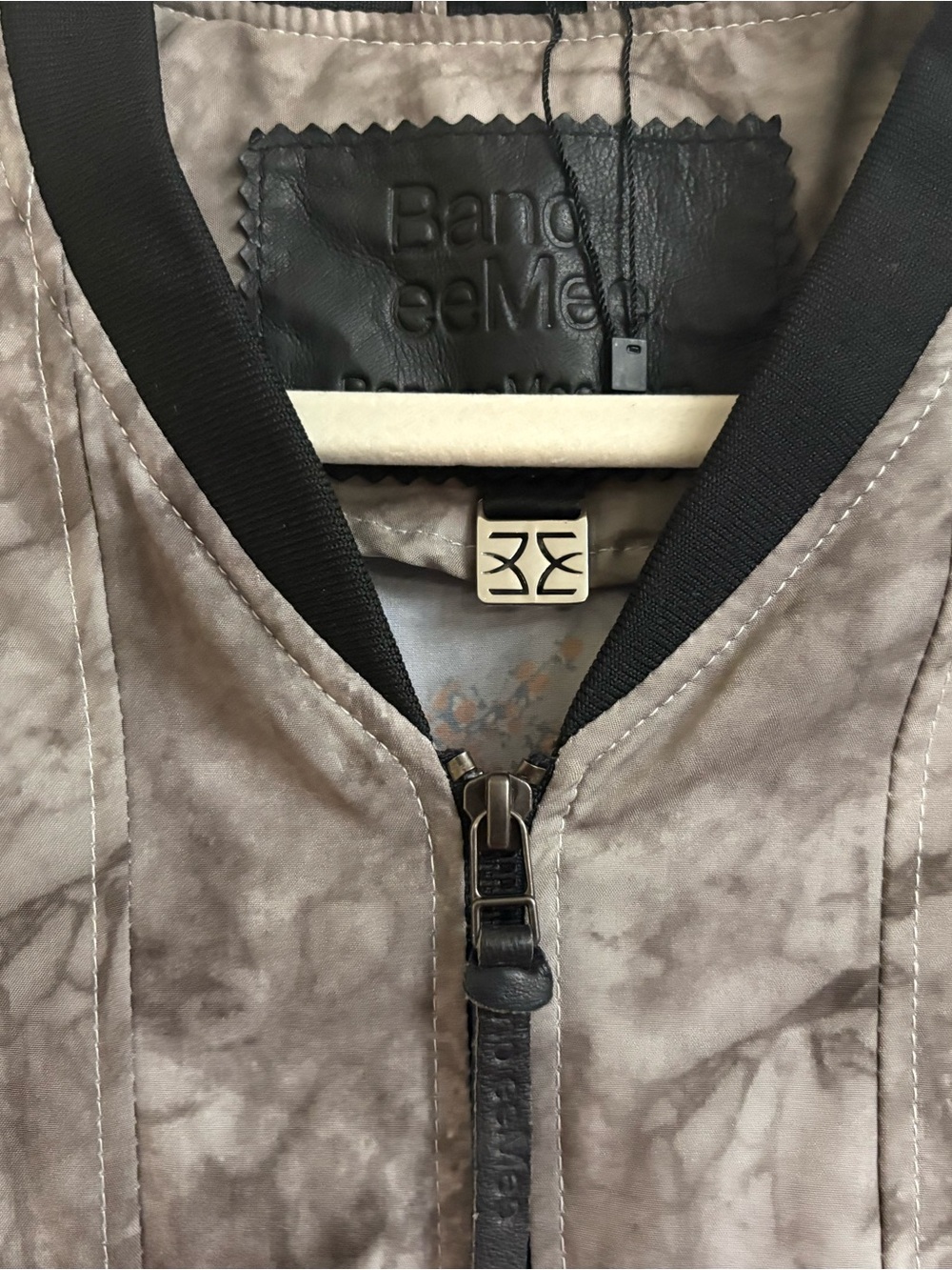 Bano eeMee Cherry Blossom Sakura Bomber Jacket medium M Fair Trade art to wear - Picture 3 of 7